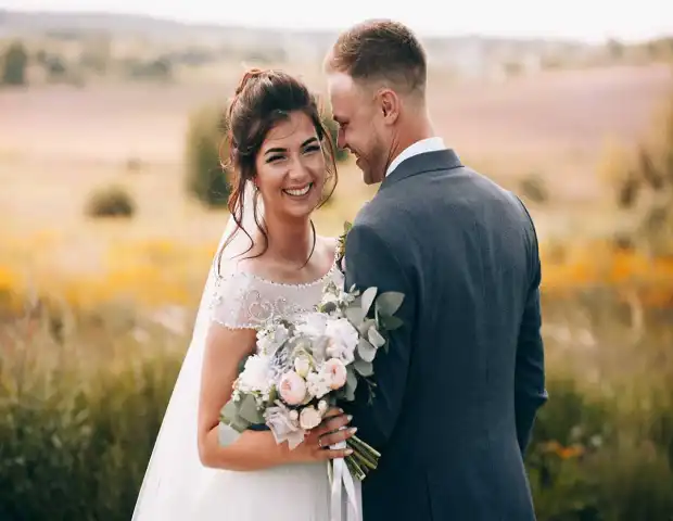 5 Tips To Keep Your Wedding Catering Budget On Track